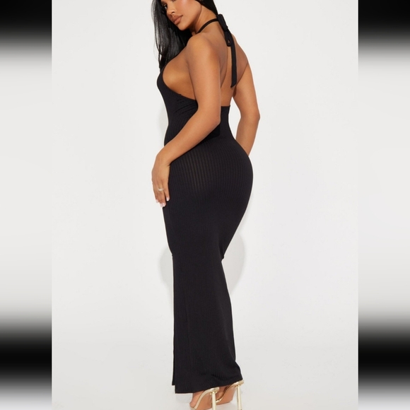 Tari Halter Maxi Dress - Picture 3 of 3